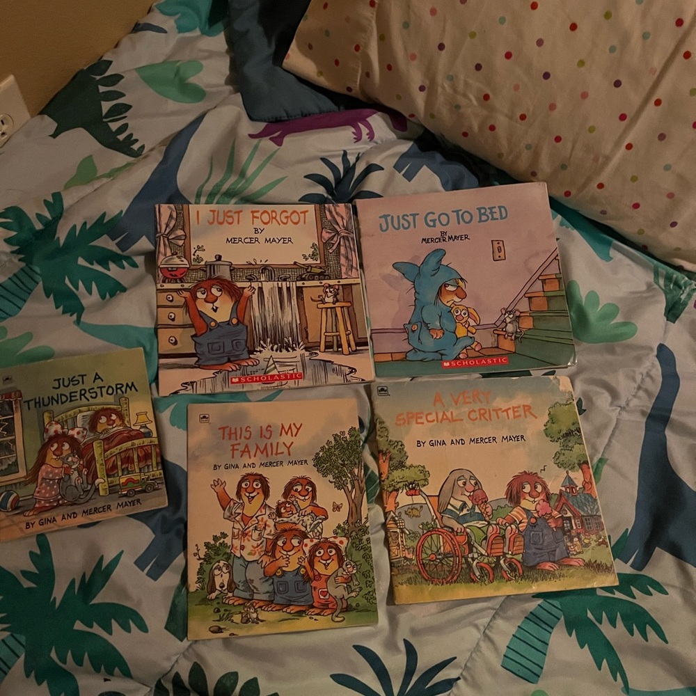 Mercer Mayer‎ Children's Book Collection - Picture 6 of 6